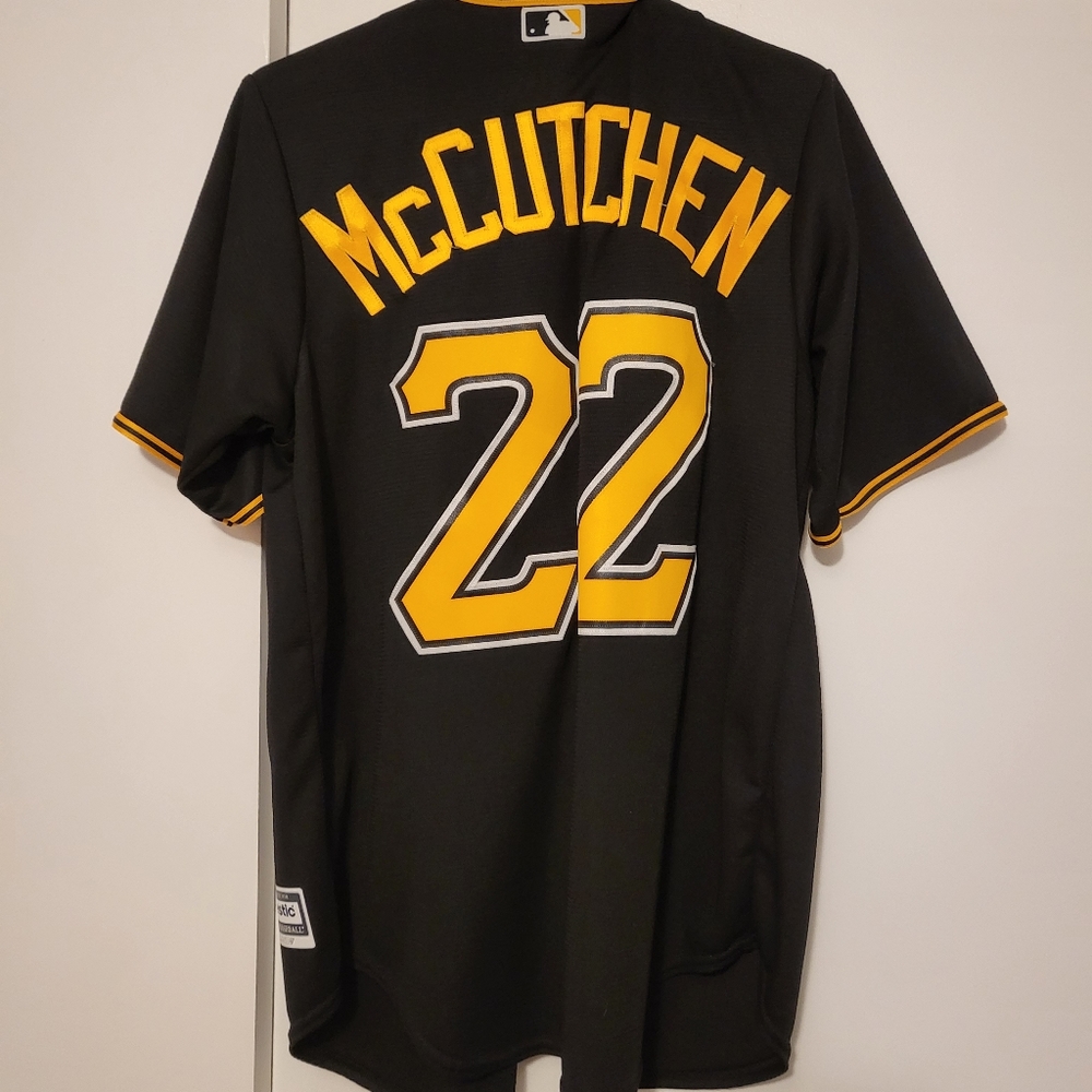 MLB Andrew McCutchen Pittsburgh Pirates jersey. Men's M